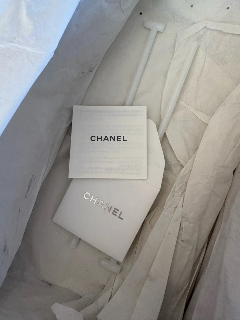 CHANEL Black Patent Cap-Toe Leather Ballet Flats with CC Logo